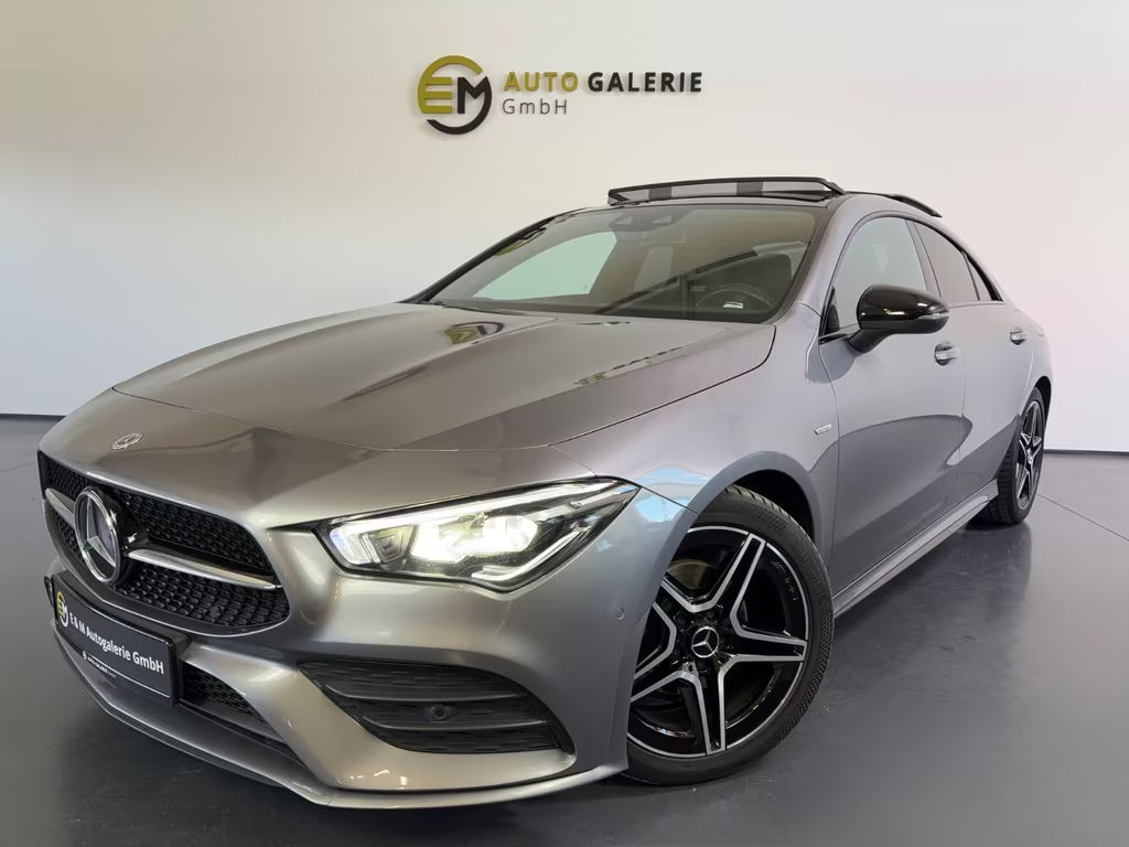 Mercedes-Benz CLA-Klasse CLA 180 AMG Line Coupé