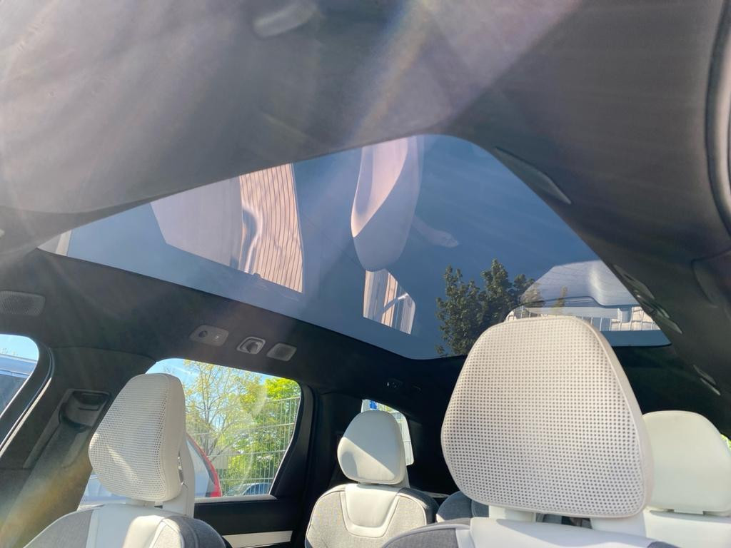 Volvo EX90