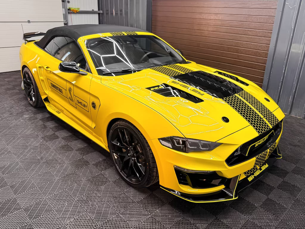 Ford Mustang Convertible GT 5.0 V8