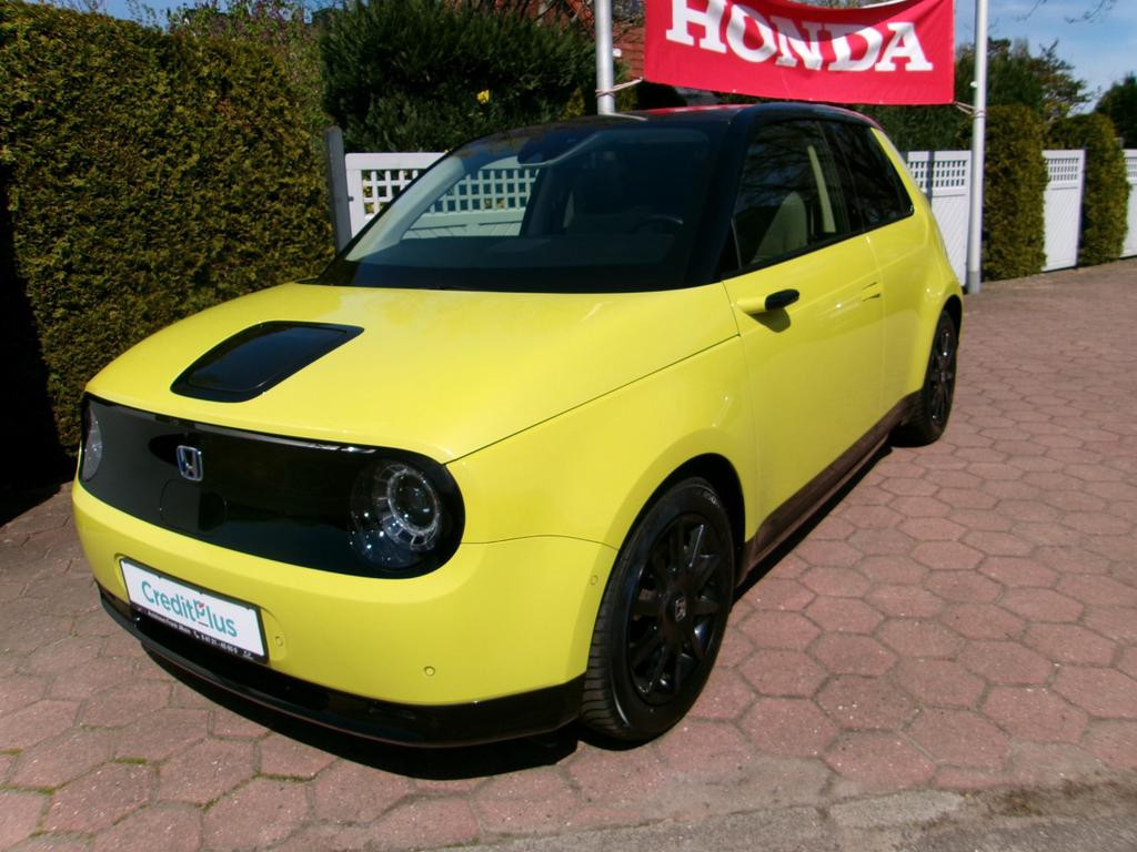 Honda e