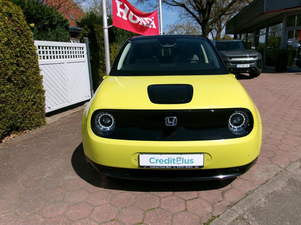 Honda e