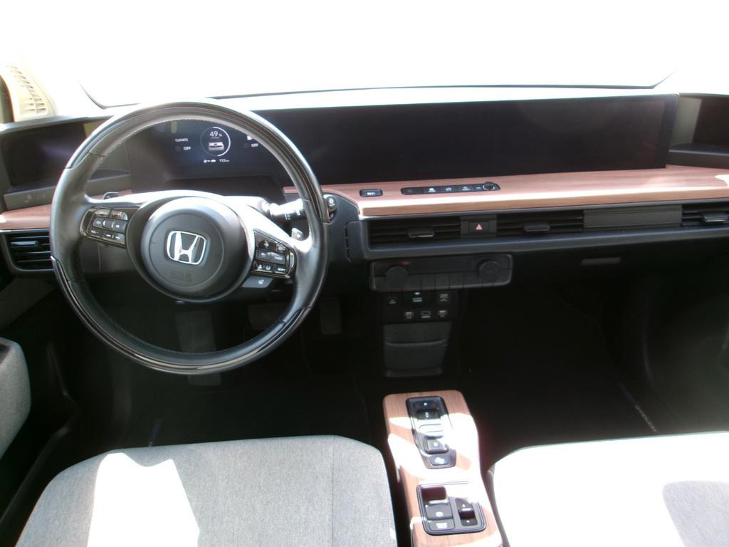 Honda e