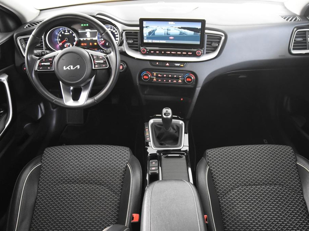 Kia Ceed Exclusive*1.Hand*T-Leder*Navi*