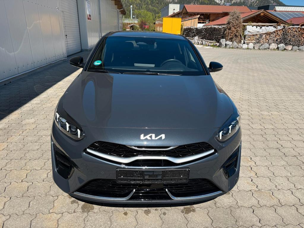 Kia ProCeed