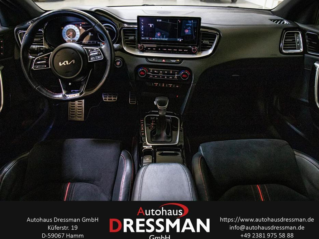 Kia ProCeed