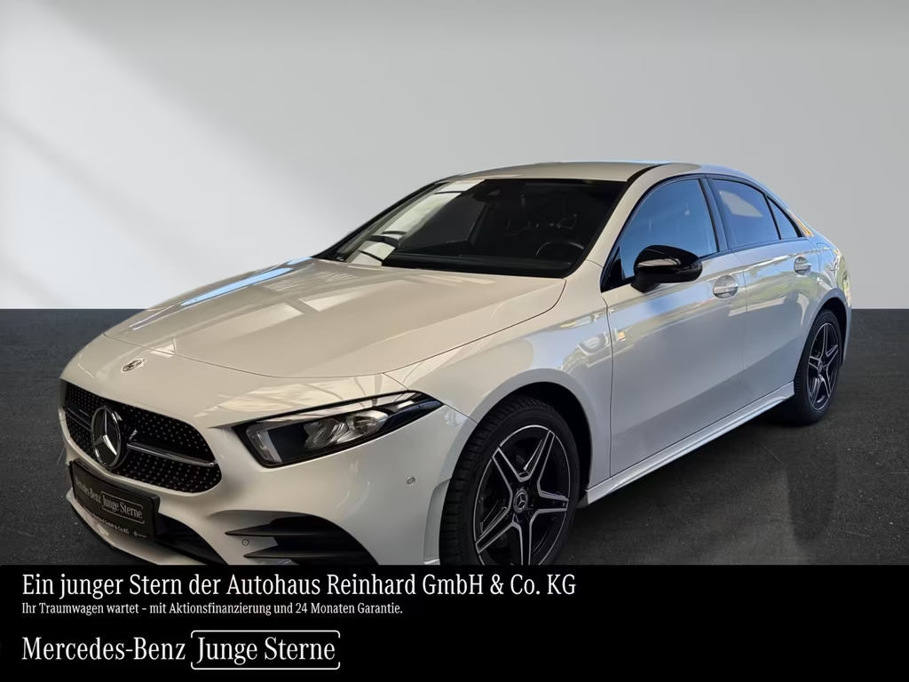 Mercedes-Benz A-Klasse A 250 AMG Line A 250 e