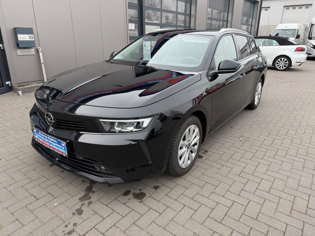 Opel Astra Sports Tourer Elegance