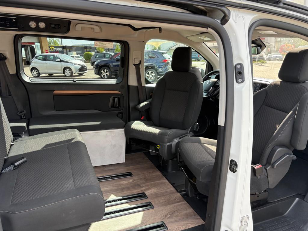 Toyota Proace (Verso)