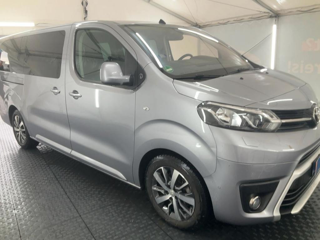 Toyota Proace (Verso)