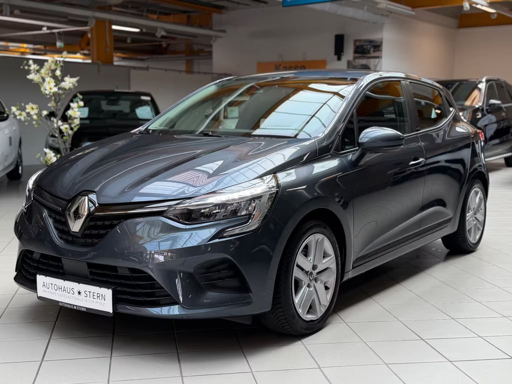 Renault Clio E-Tech Hybrid