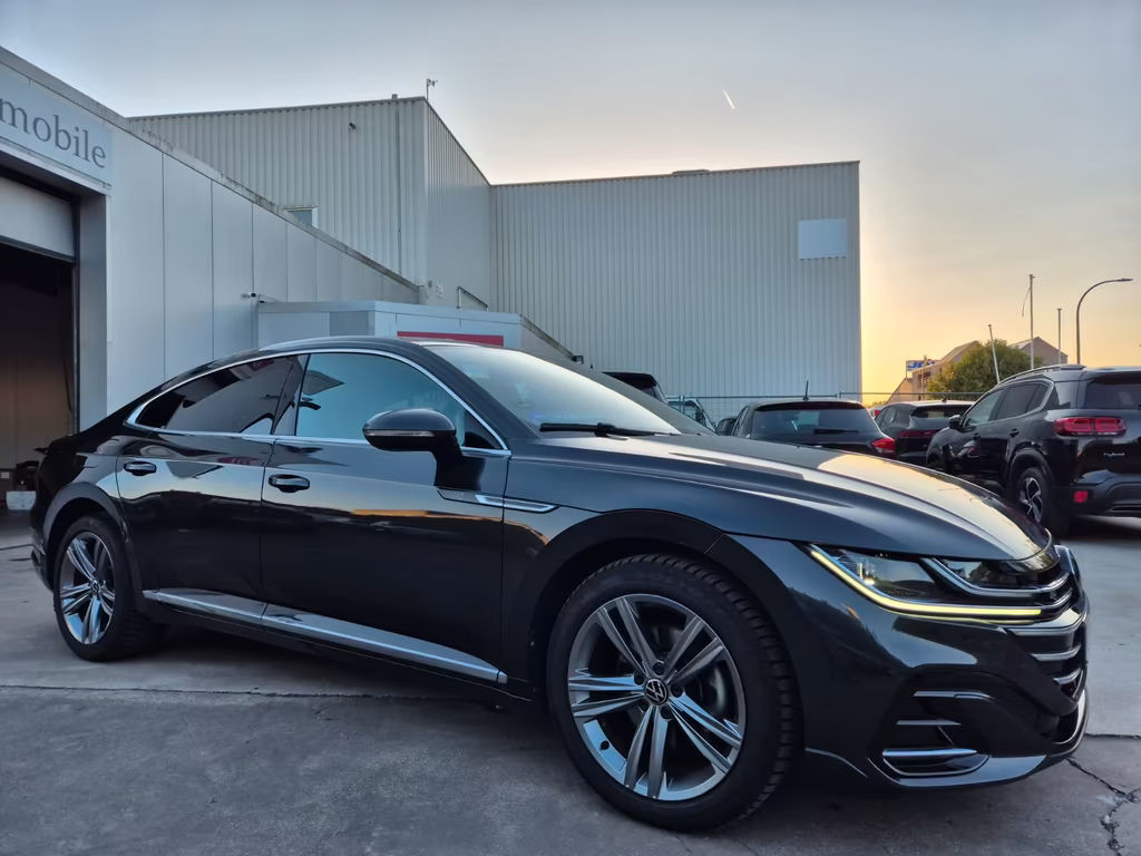 Volkswagen Arteon R-Line eHybrid