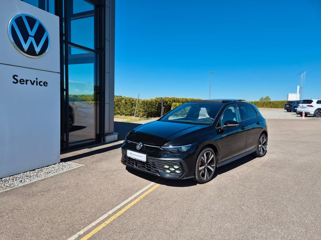 Volkswagen Golf GTE eHybrid 1.5 TSI