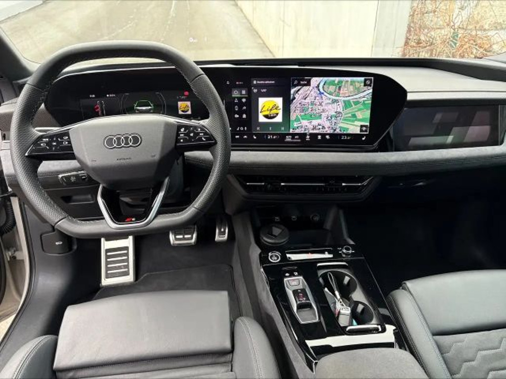 Audi A6 e-tron