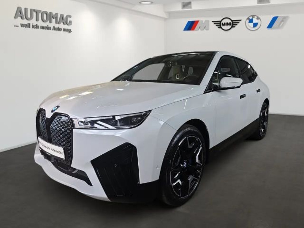 BMW iX xDrive40