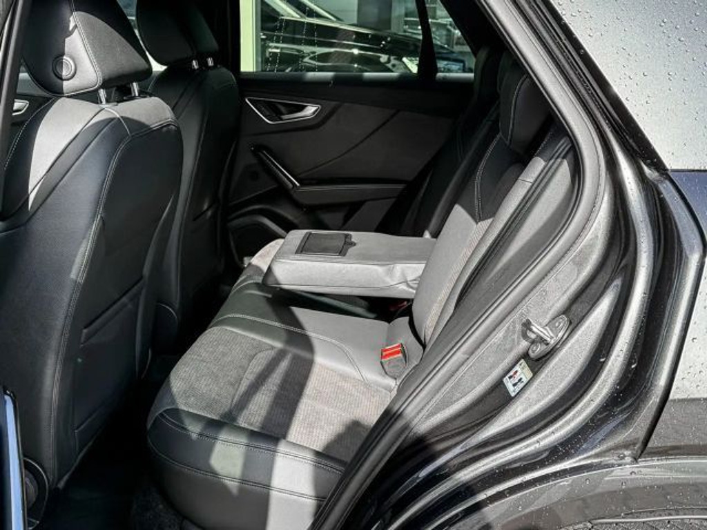 Audi SQ2