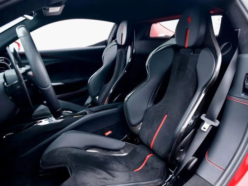 Ferrari 296