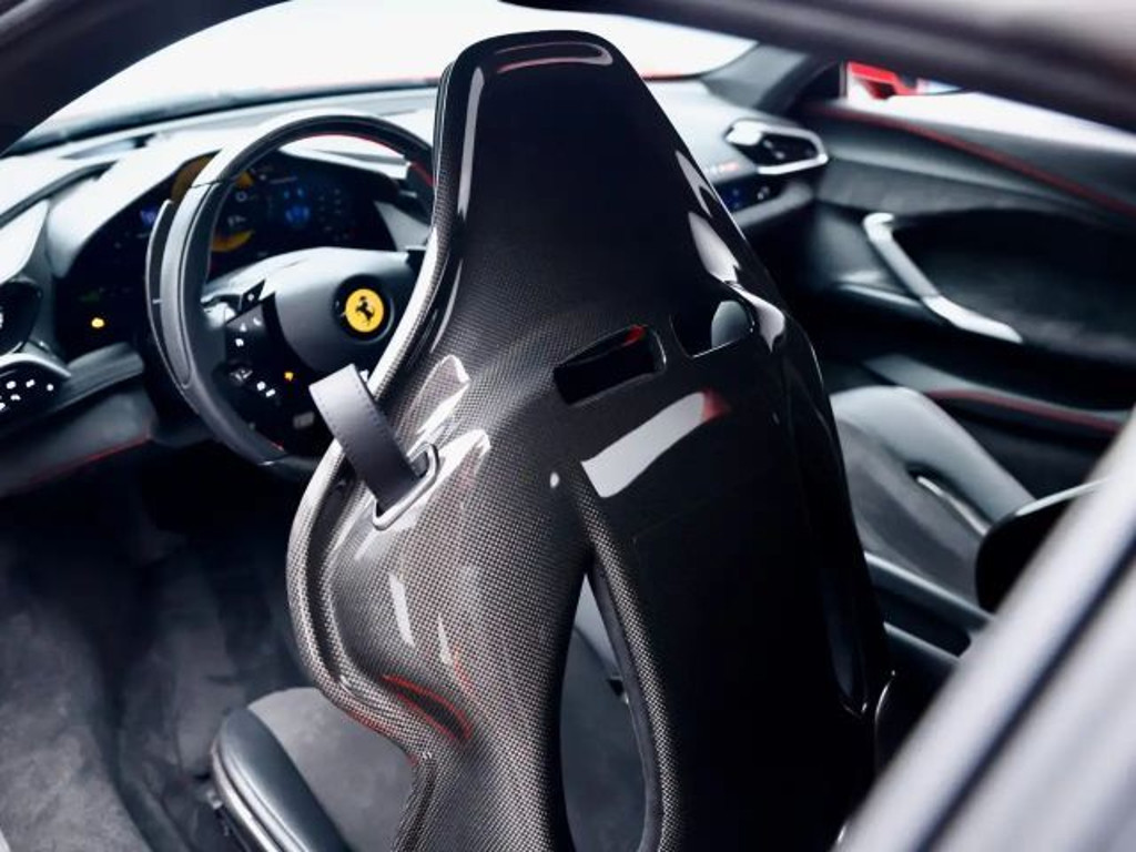 Ferrari 296