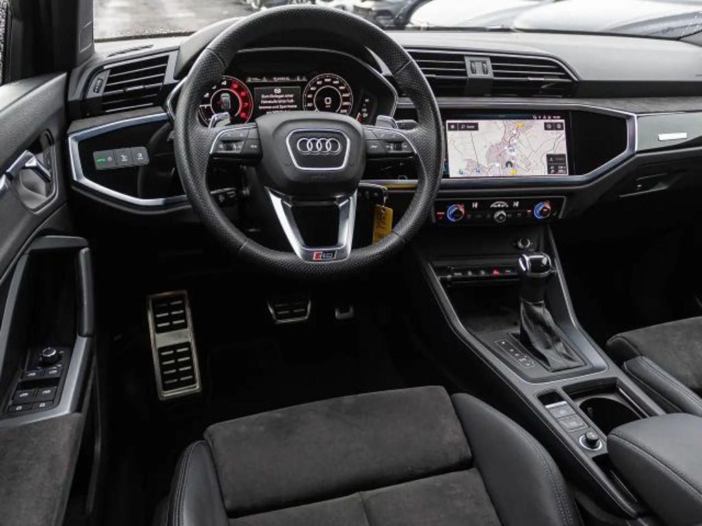 Audi RS Q3