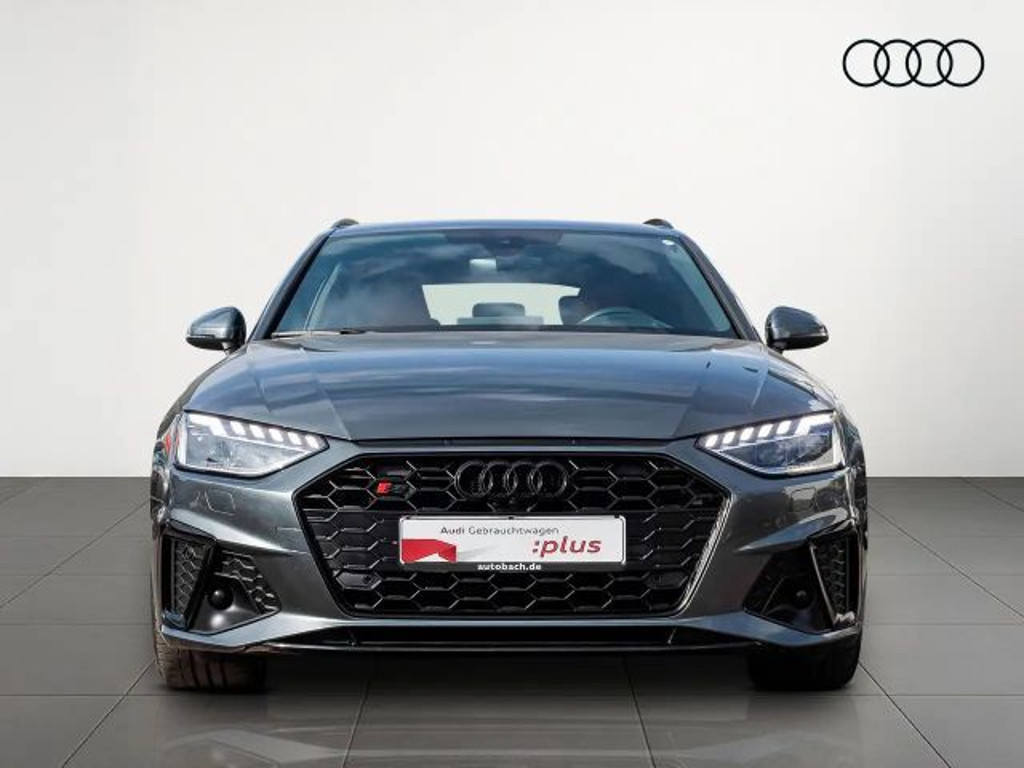 Audi S4