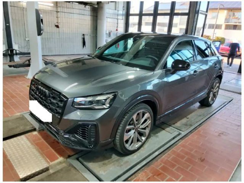 Audi SQ2