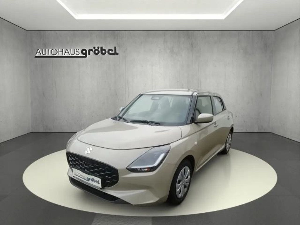 Suzuki Swift Club Hybrid