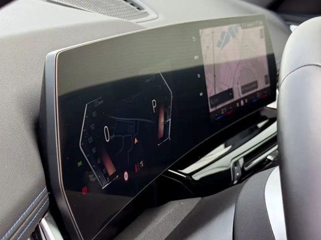 BMW iX1