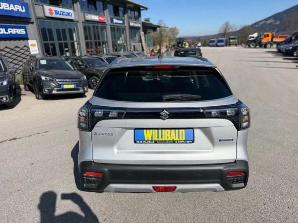 Suzuki S-Cross