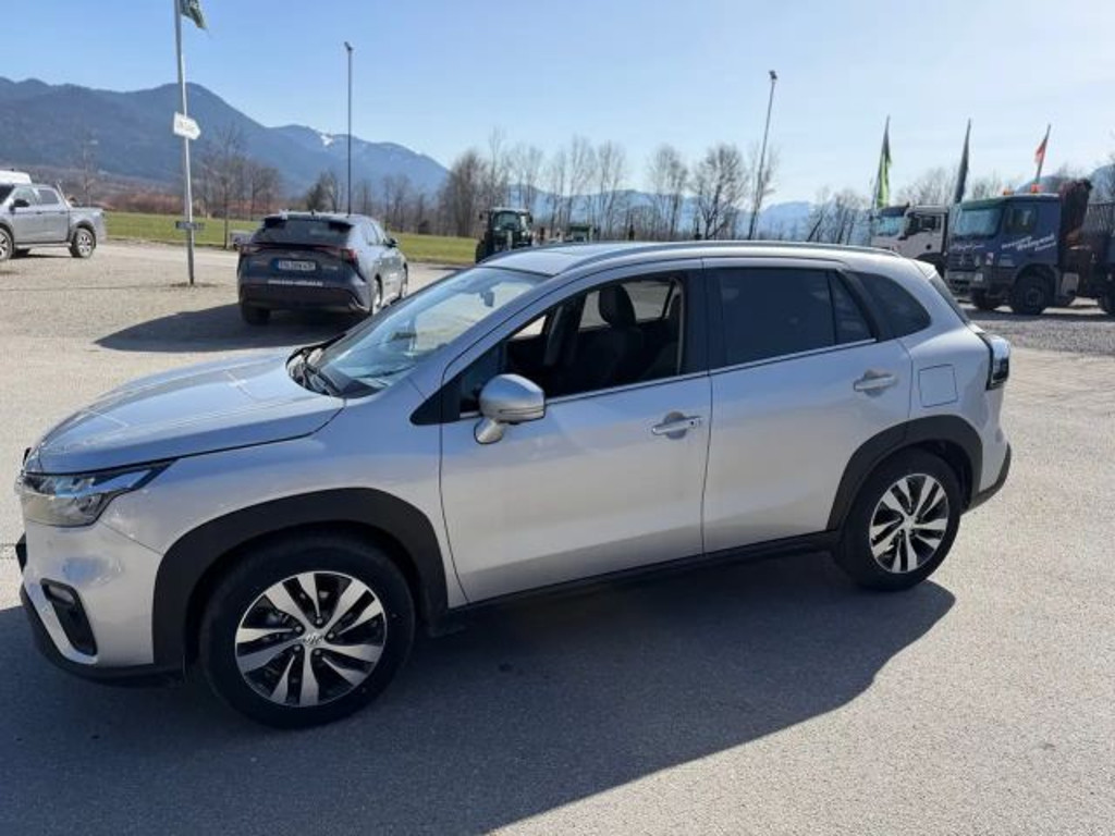 Suzuki S-Cross