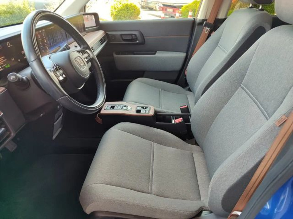 Honda e