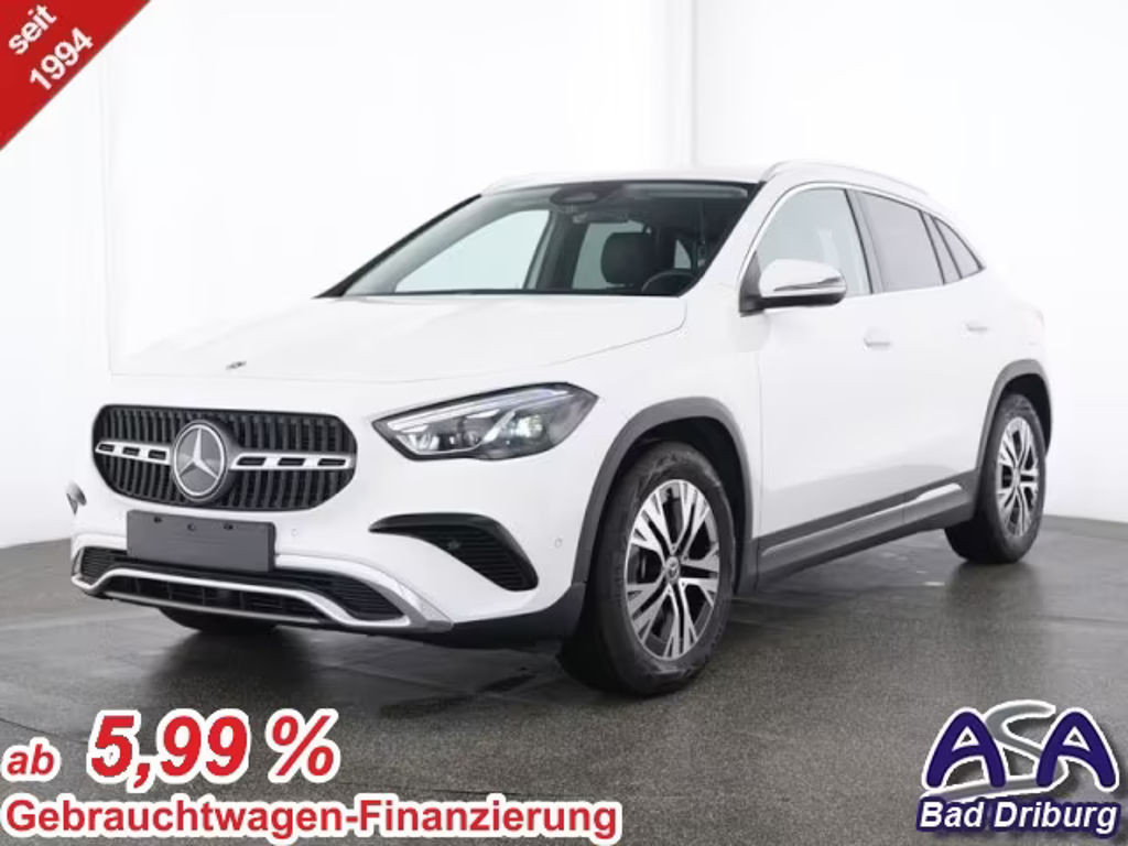 Mercedes-Benz GLA-Klasse GLA 200 +MULTIBEAM+Totwinkel+AHK+grauerHimmel+