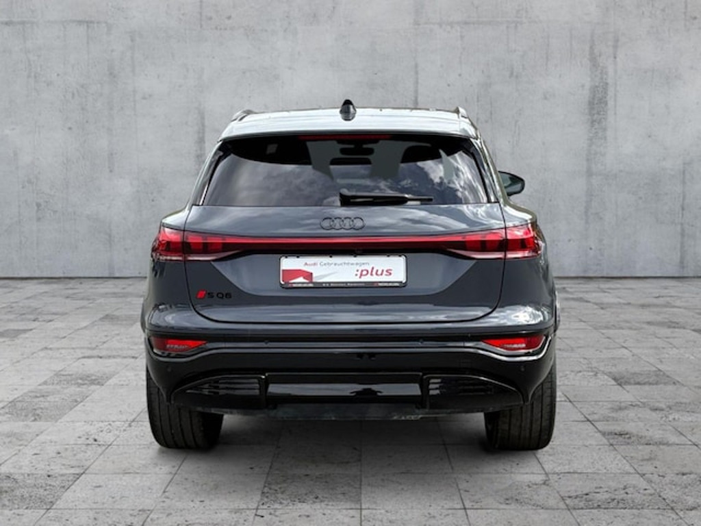 Audi Q6 e-tron