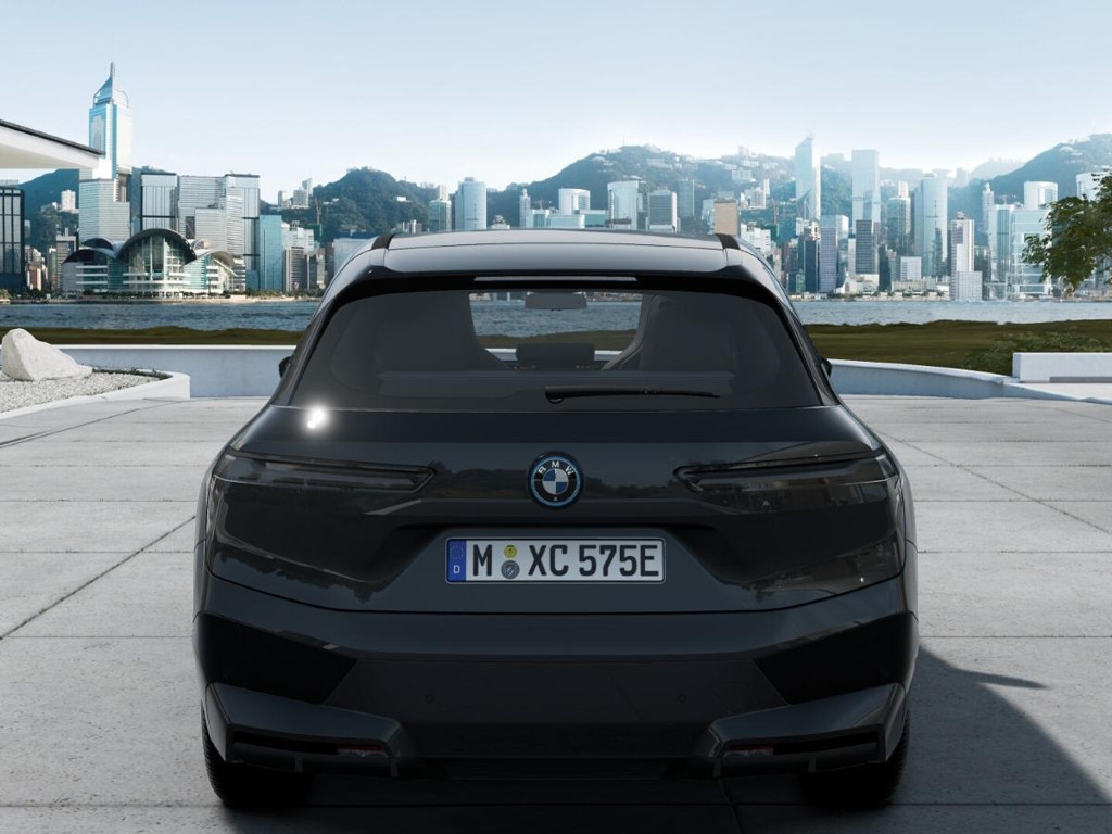 BMW iX xDrive40