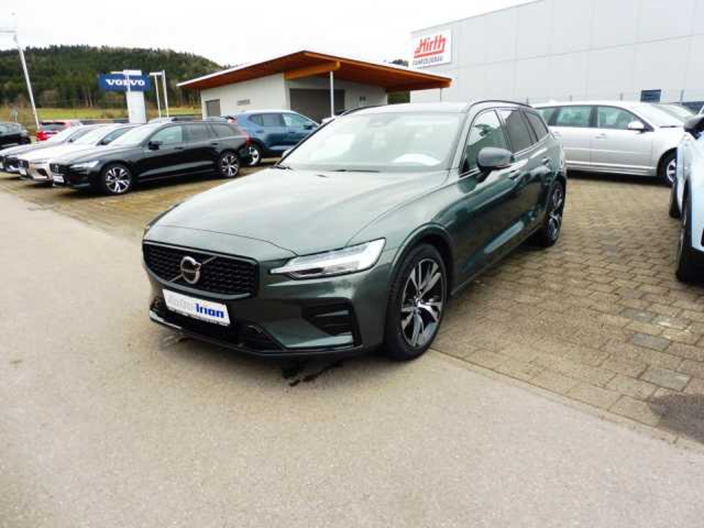 Volvo V60 Plus Dark