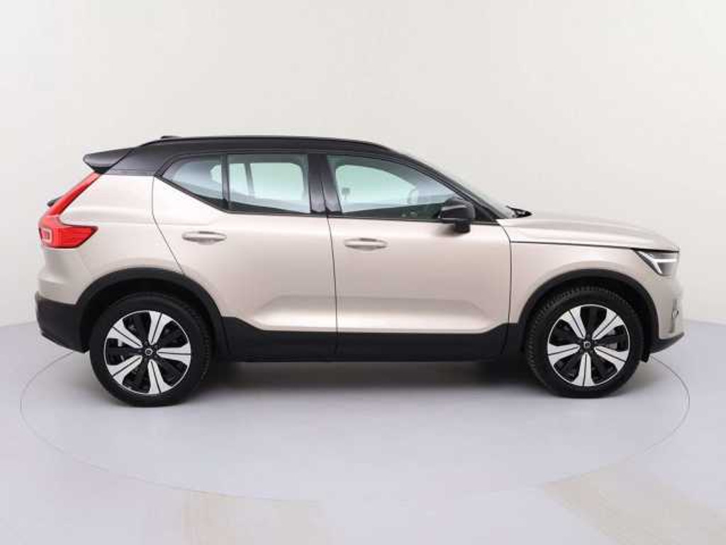 Volvo XC40 Recharge Core