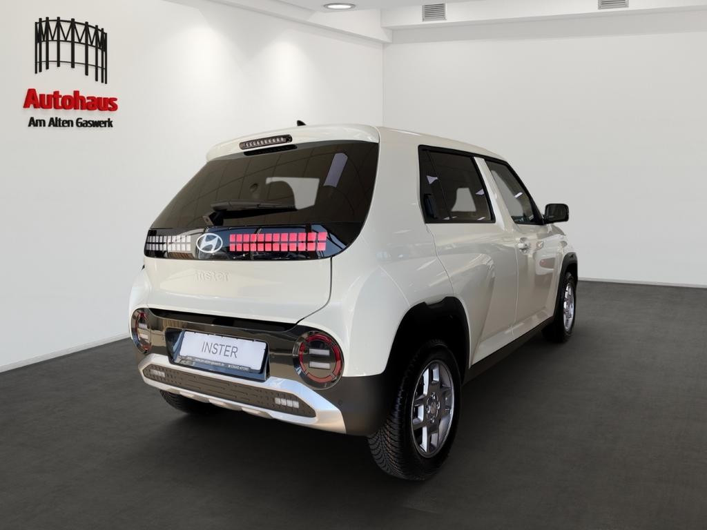 Hyundai INSTER