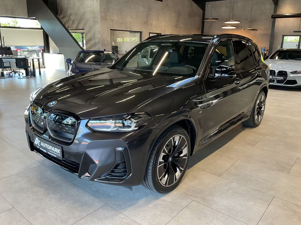BMW iX3 Impressive iX3