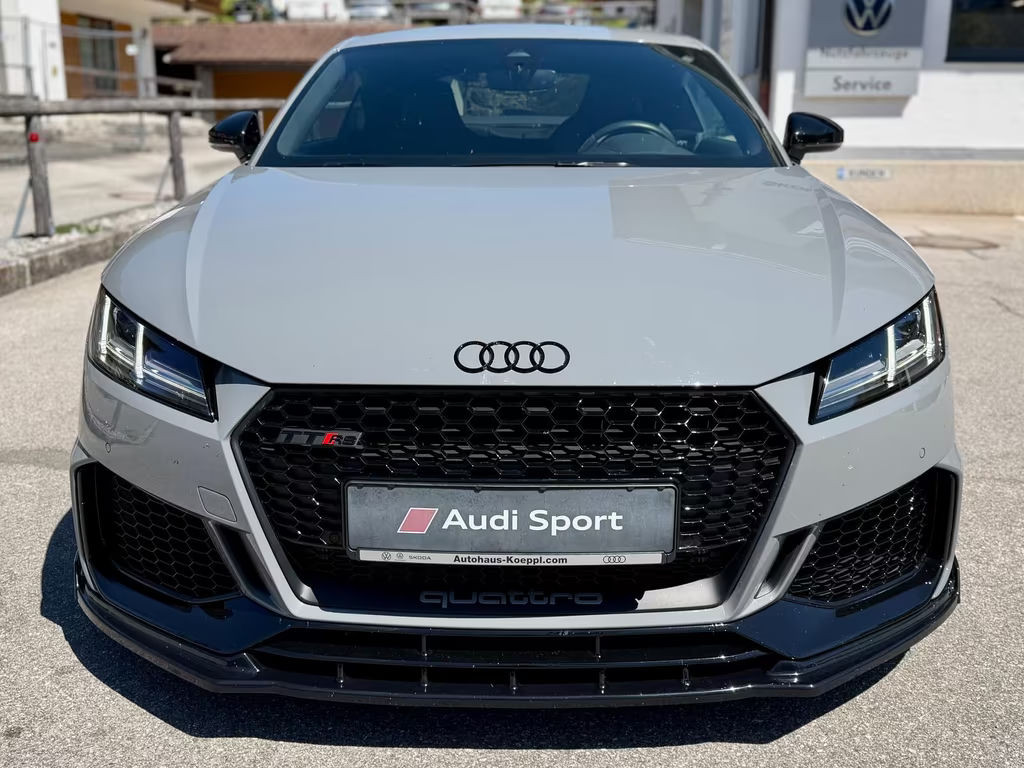 Audi TT RS
