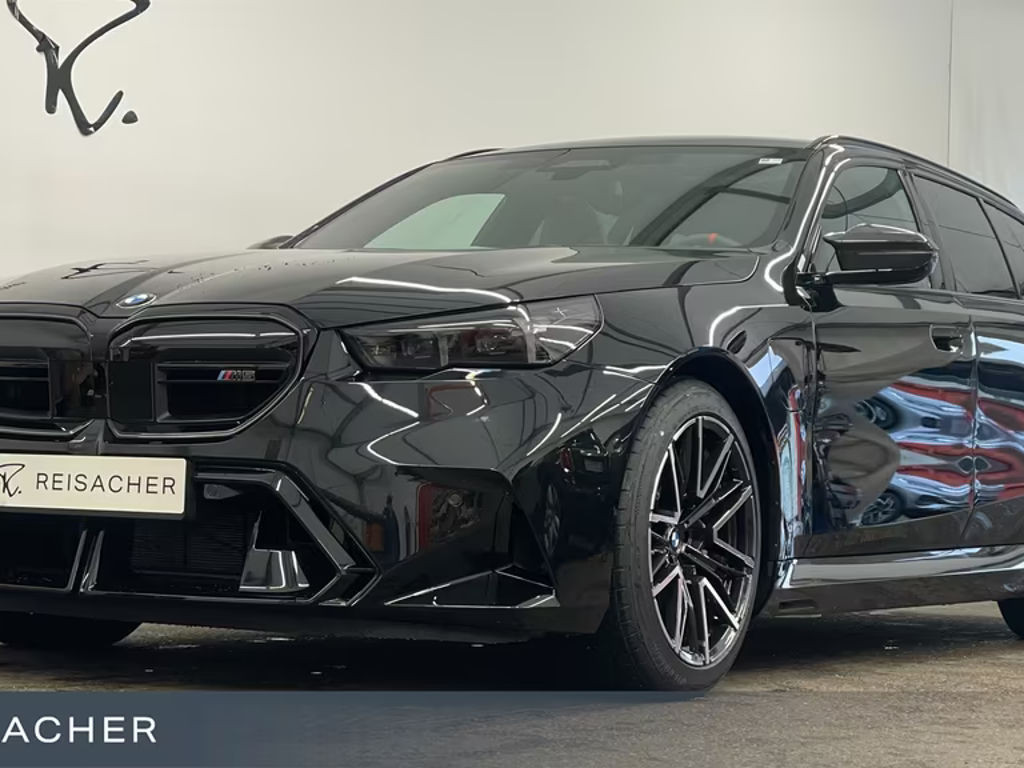 BMW M5 A Tou Pano,AHK,DAProf,Leder,Autom
