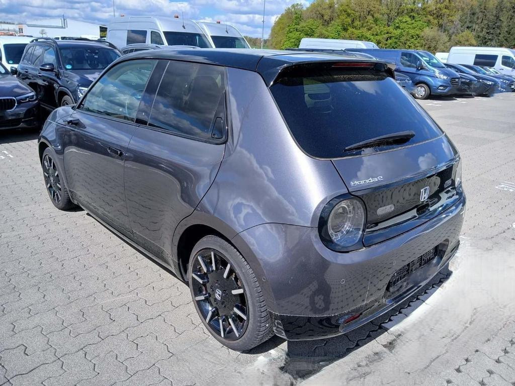 Honda e