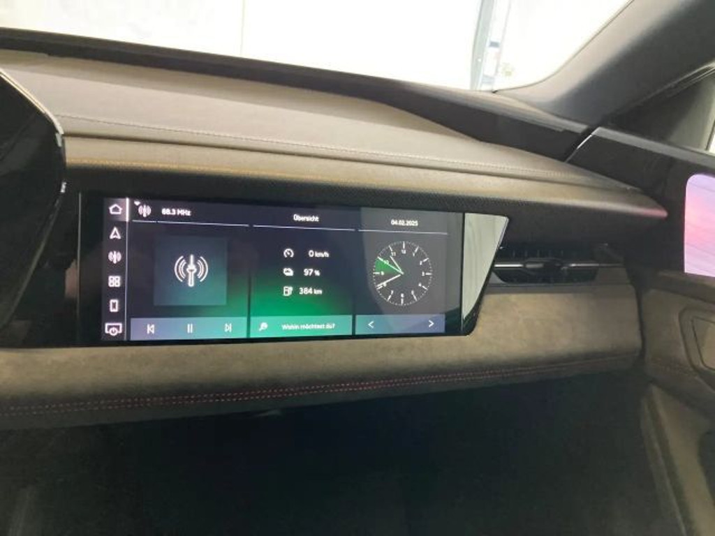 Audi S6 e-tron