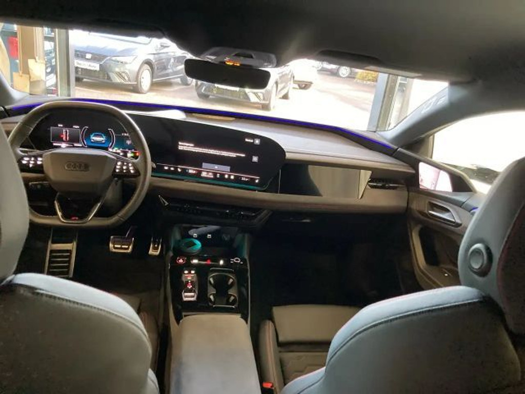 Audi S6 e-tron