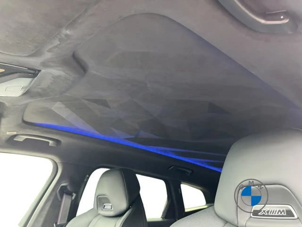BMW XM