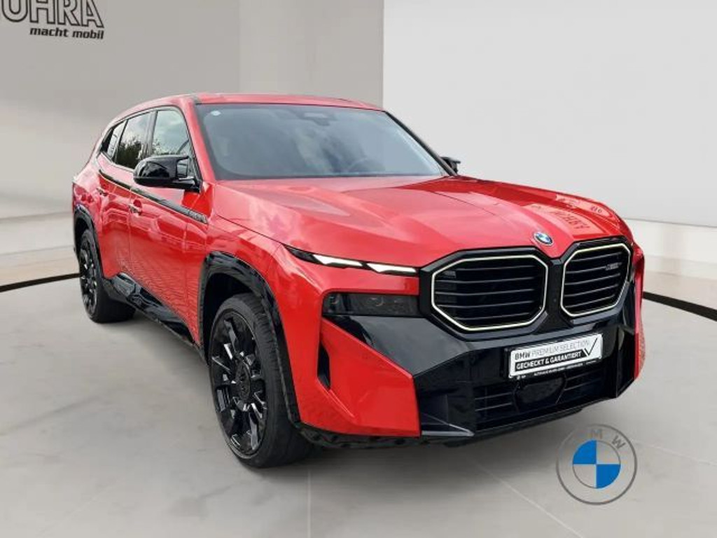 BMW XM