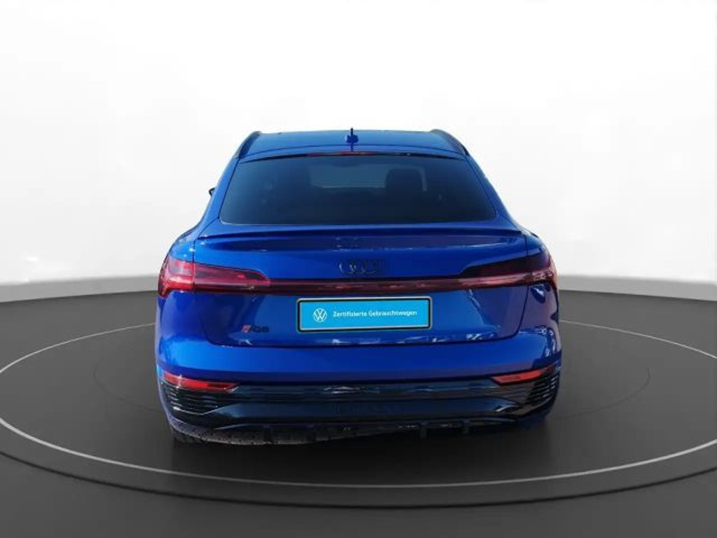 Audi Q8 e-tron