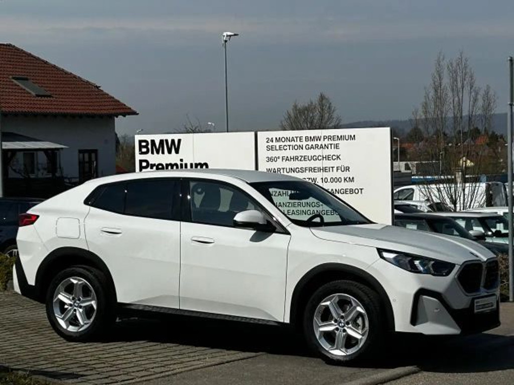 BMW X2