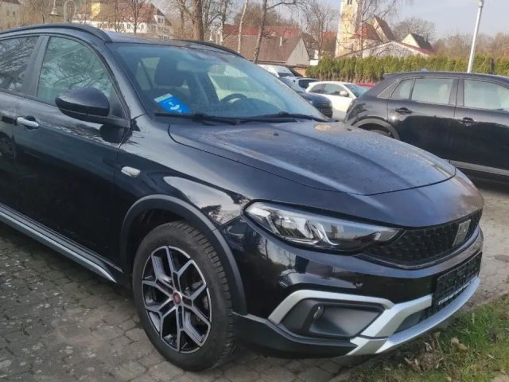 Fiat Tipo Cross