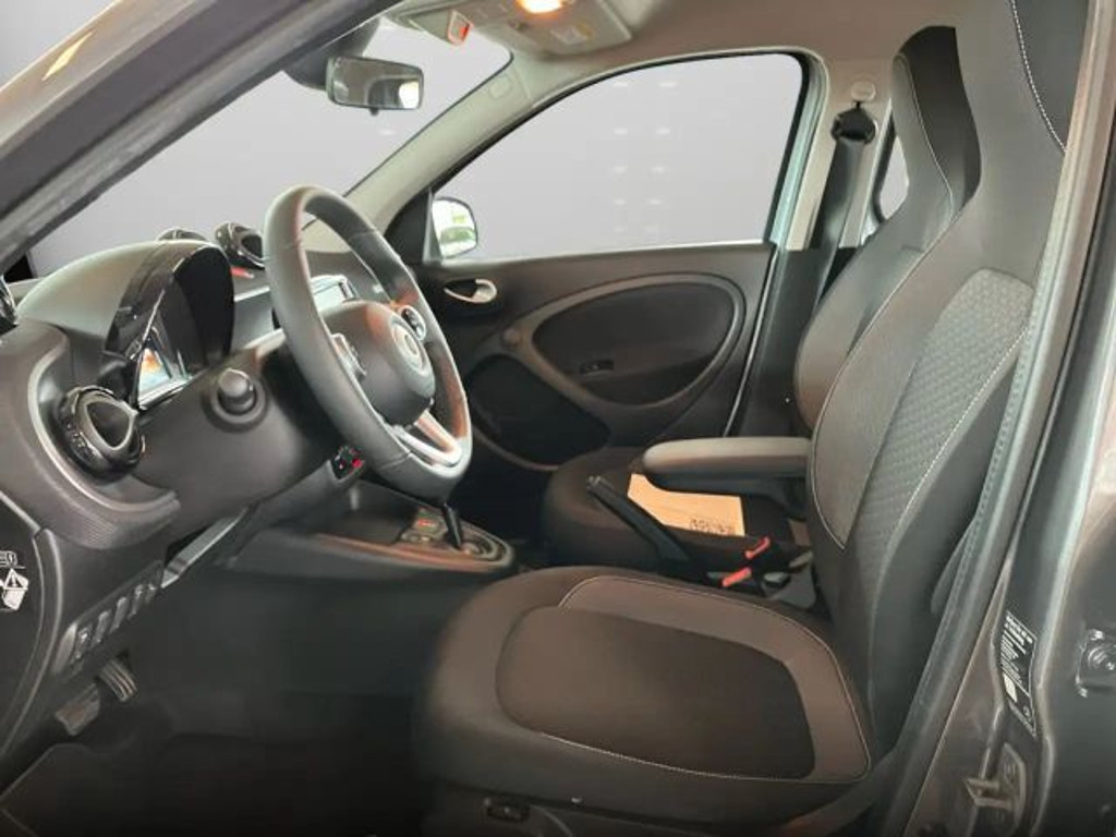 Smart EQ forfour