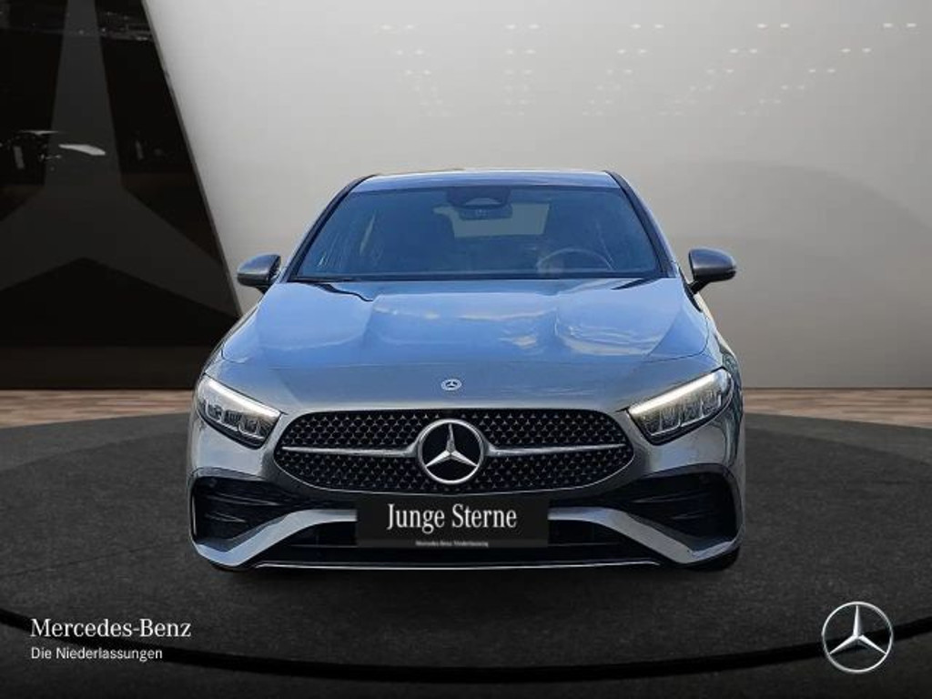 Mercedes-Benz A-Klasse A 180 AMG Line