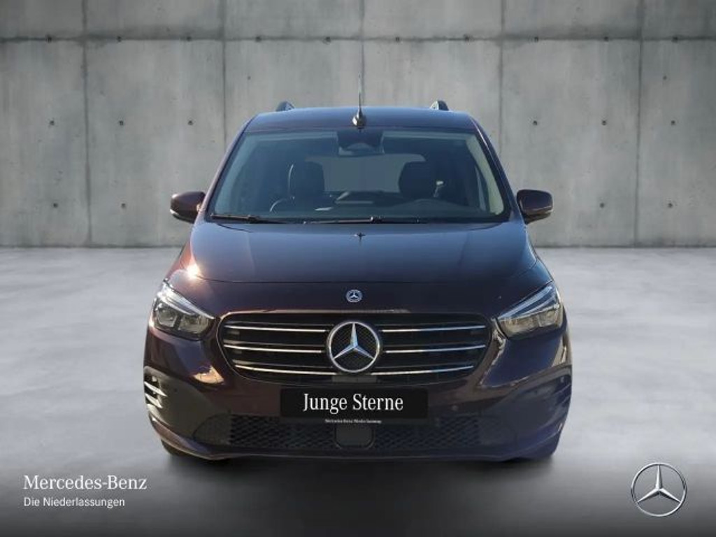 Mercedes-Benz T 180