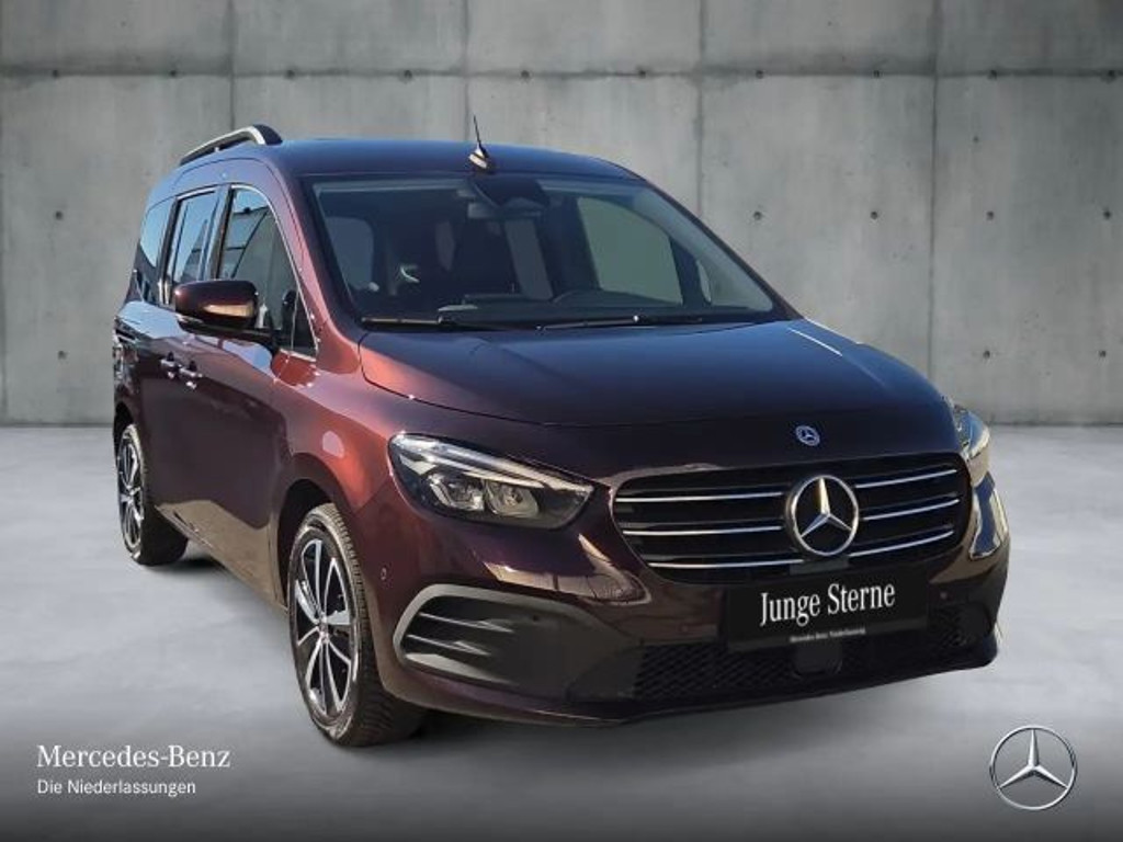 Mercedes-Benz T 180